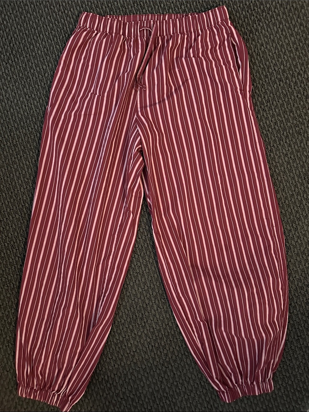 Like New Merlot pink striped poplin balloon pajama lounge